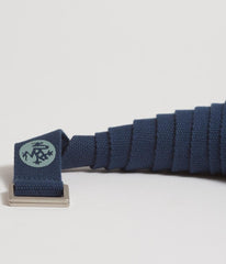 Manduka Unfold Yoga Strap (Midnight - blue - Length 243cm)